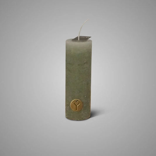 Brynxz Rustic candle sage green 5x15 cm
